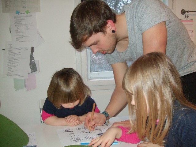 man help colour memory