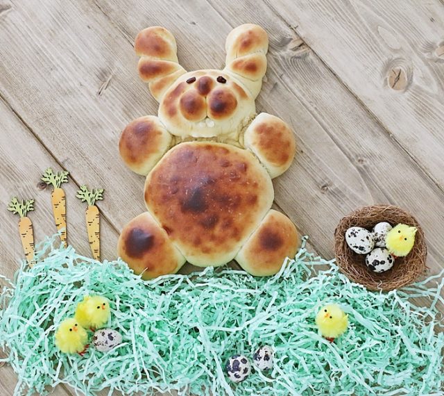 Osterhase2Baus2BHefeteig-Osterhase-Hase-Easterbunny-bunny-fashionkitchen-food-foodblogger-ostern-happy2Beaster-oster2Brezept-10